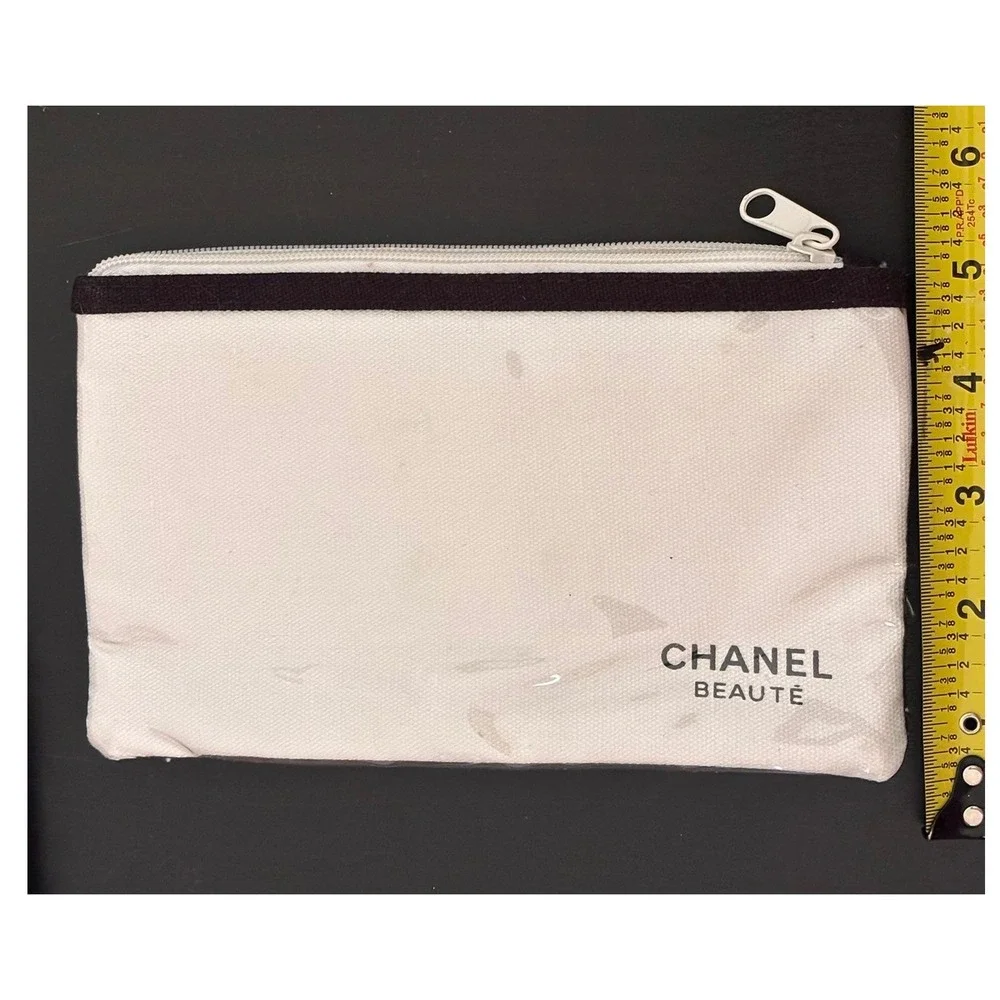 CHANEL beaute cosmetic